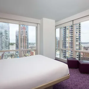 Yotel Times Square Нью-Йорк